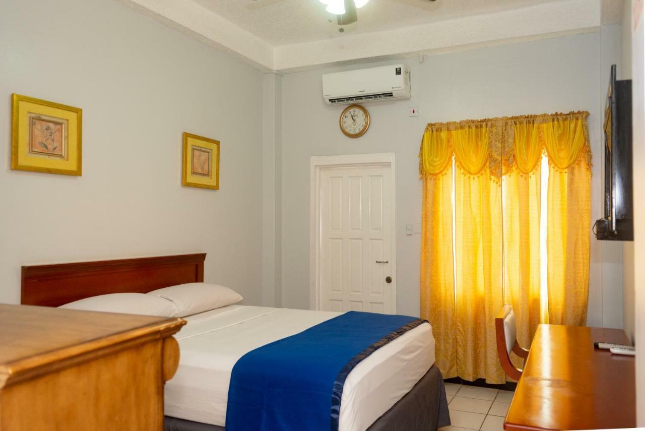 Status Hotel 乔治敦 外观 照片